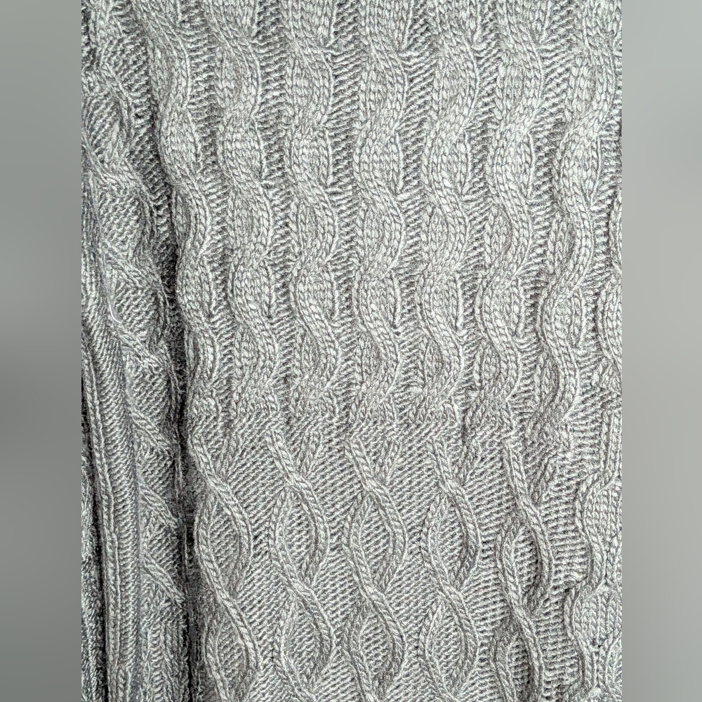 Dark Green Cable Knit Sweater - Picture 2 of 6